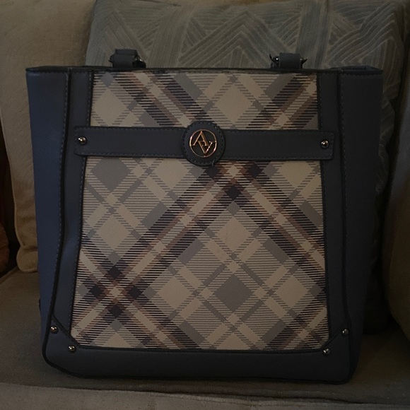 Adrienne Vittadini Handbags - Adrienne Vittadini Blue and Cream Plaid Bag